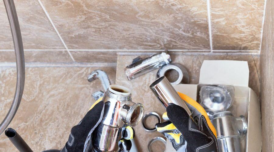 Expert Emergency Roof Repairs services in Evart, MI