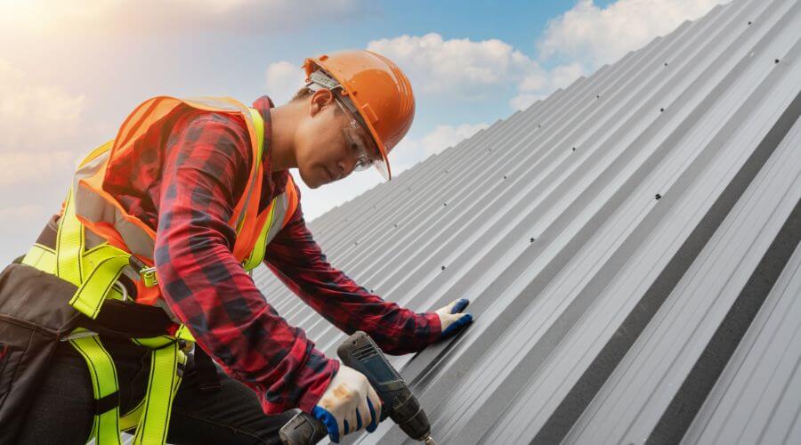 GAF certified roofer in Evart, MI